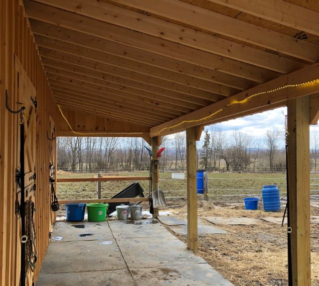 10x30_rowbarn_10leanto3