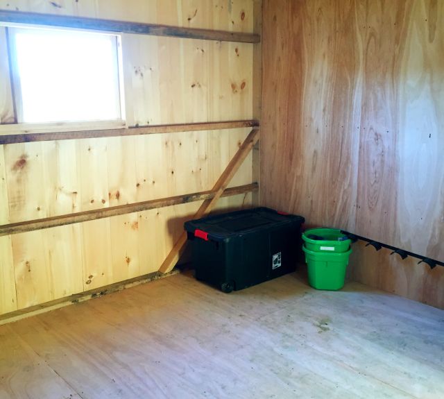 full loft_tack room