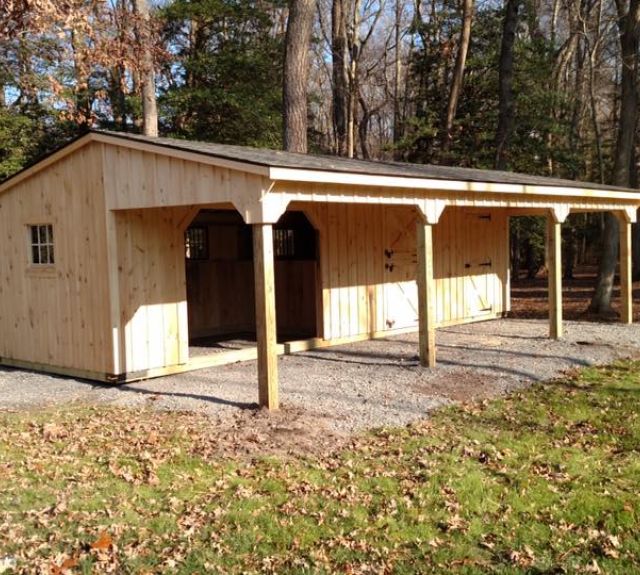 rowbarn_leanto_runin