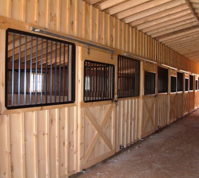 Options for Center Aisle Barns