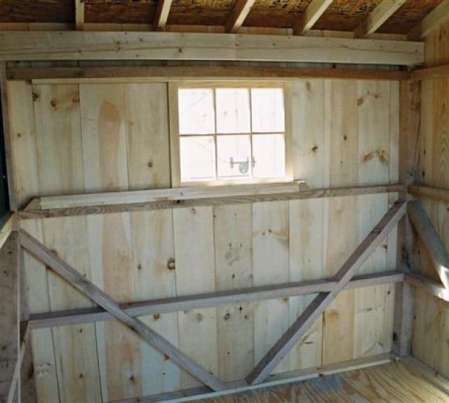 inside_tack_room