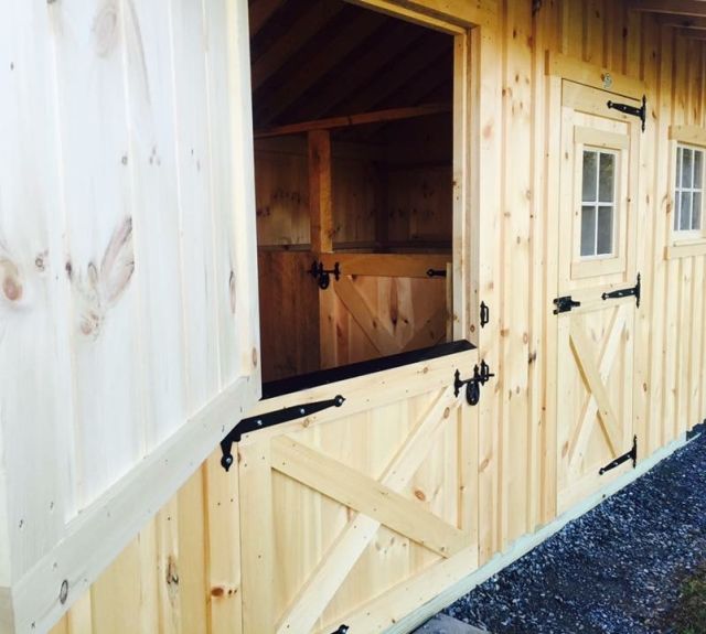 rowbarn_customdesign_42overhang6