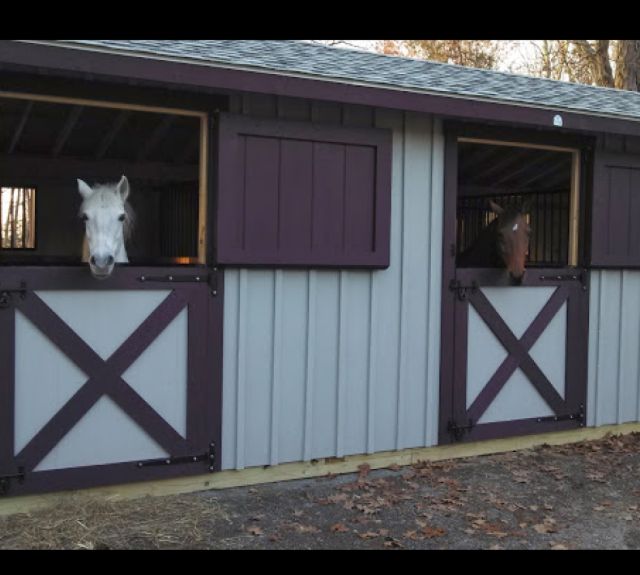 rowbarn_3stall_horses_dutchdoor