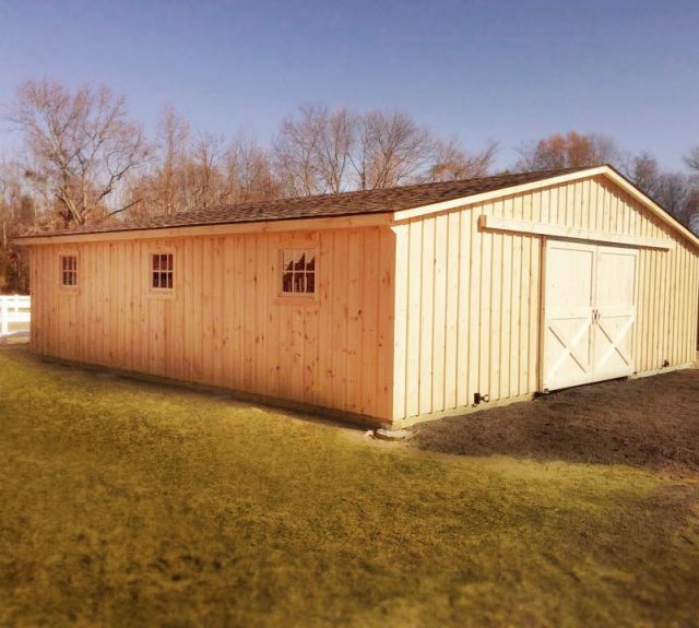 Low Profile Center Aisle Barn