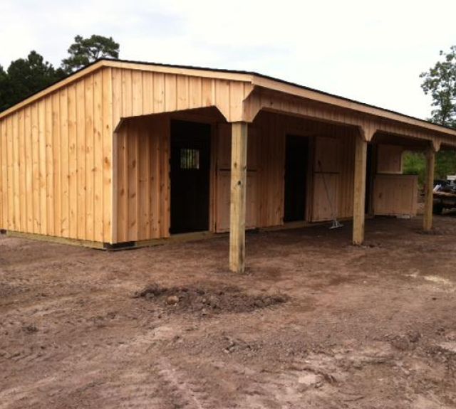 12x36_leanto_shedrow_horsebarn_portablestalls
