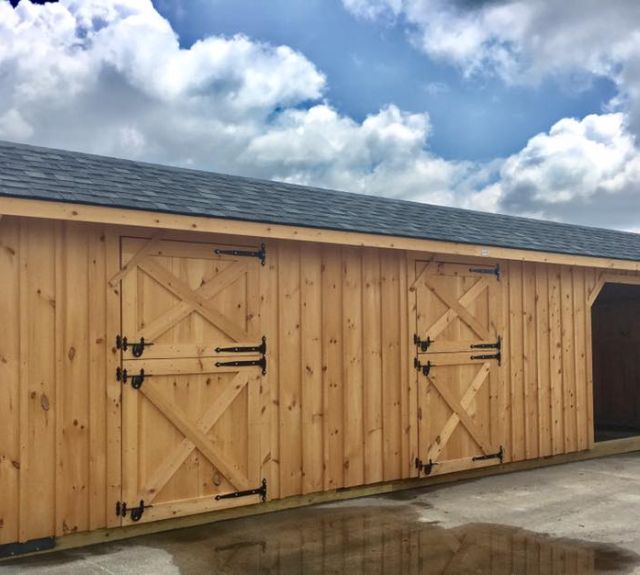 2stall_runin_rowbarn_10x30