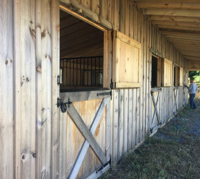4stall_leantobarn