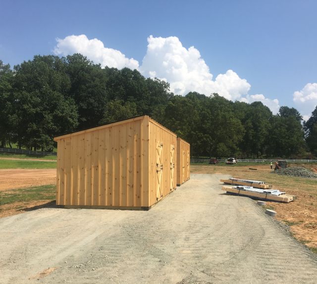 10x24rowbarns_leanto_va