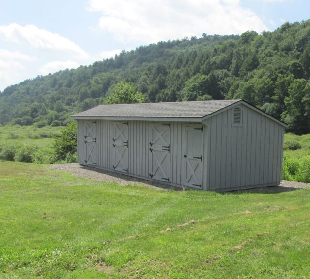 rowbarn_3stall_1tack_modularstalls_horsebarn