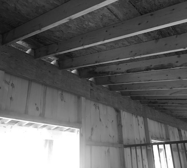 leanto_barn_interio_stall