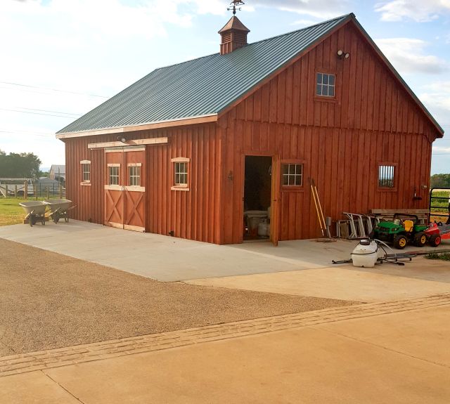 Side Aisle Loft Barns