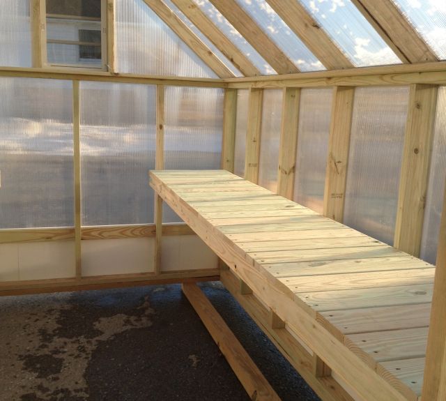greenhouse_8x12_window_bench
